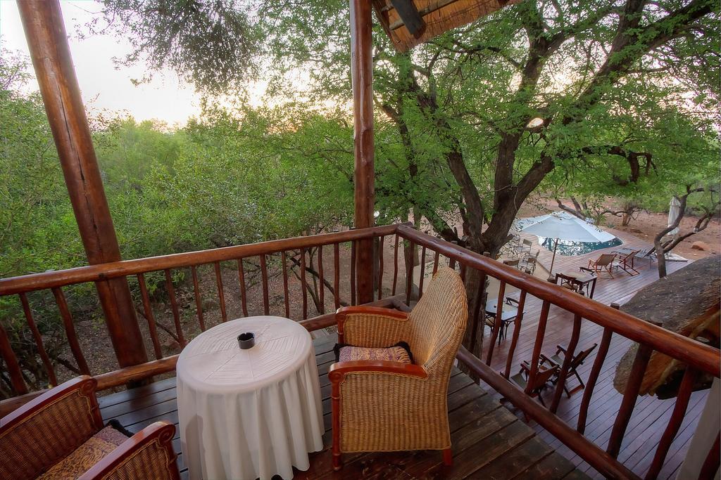 Mvuradona Safari Lodge Marloth Park Exterior photo