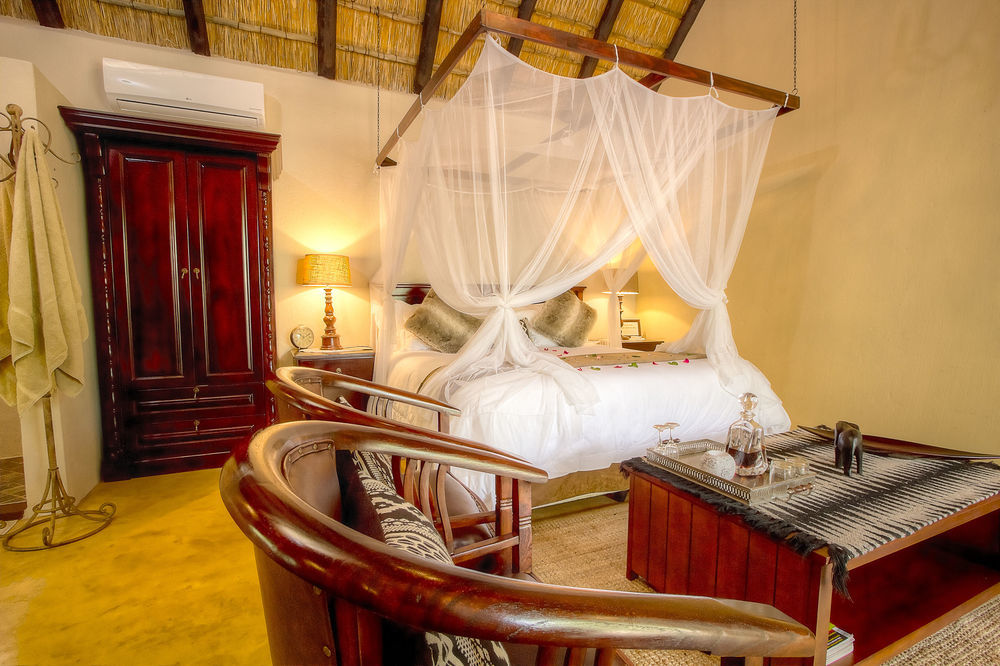 Mvuradona Safari Lodge Marloth Park Exterior photo