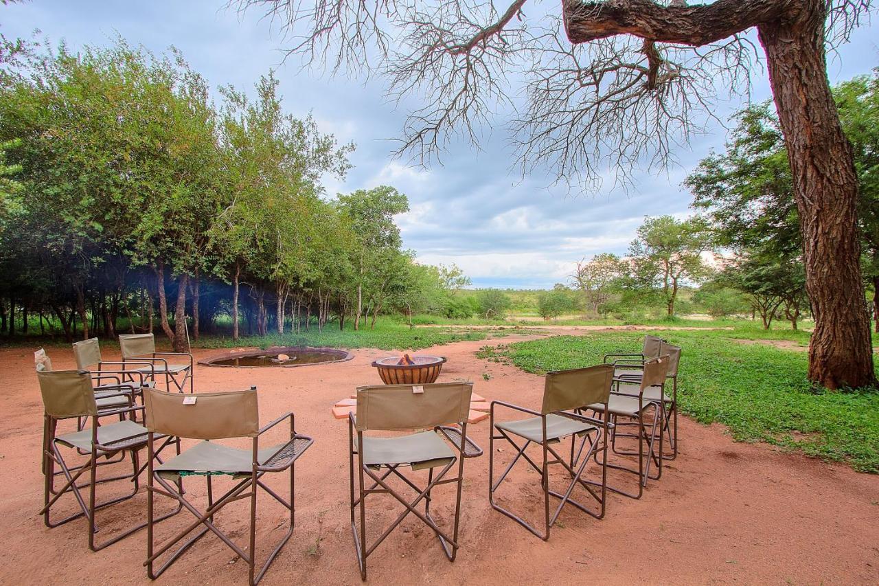 Mvuradona Safari Lodge Marloth Park Exterior photo